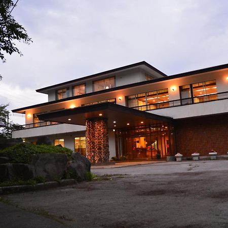 Alpine Route Hotel Омати Экстерьер фото