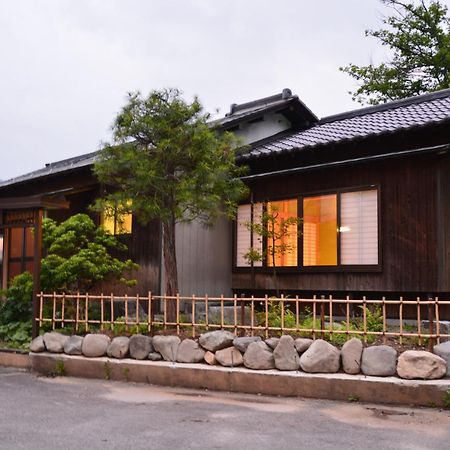 Alpine Route Hotel Омати Экстерьер фото