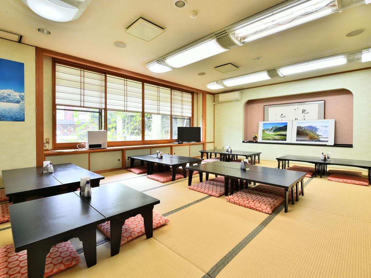 Alpine Route Hotel Омати Экстерьер фото